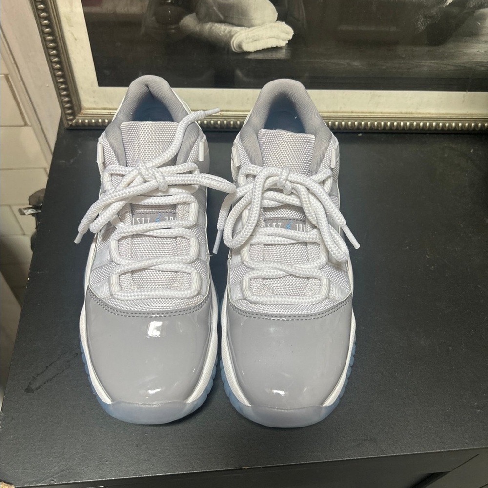 Jordan 11 cement grey low